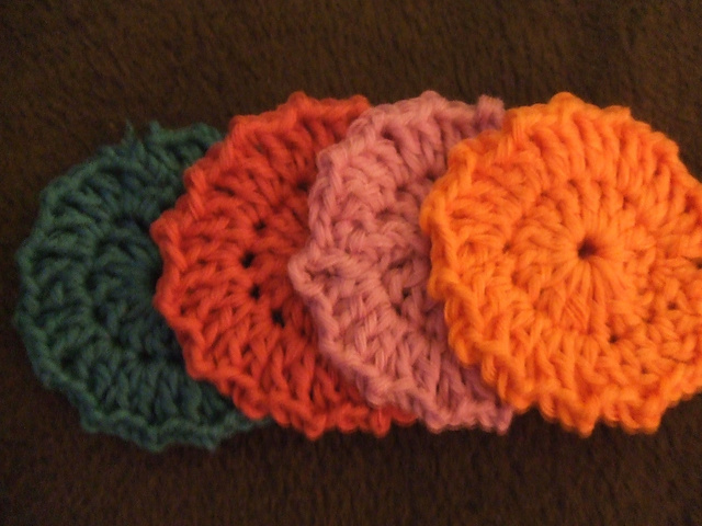 Make-up remover pads
