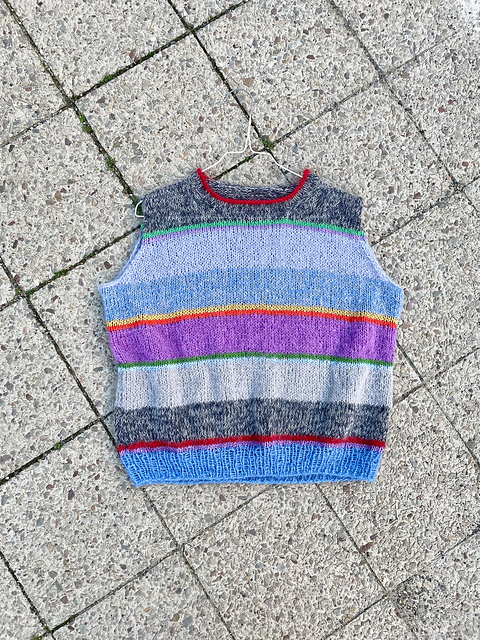 Betti Vest
