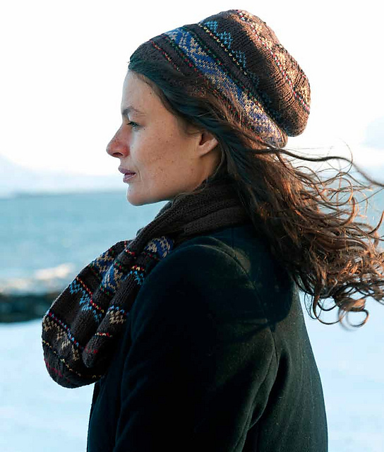 Leaf slouchy cap