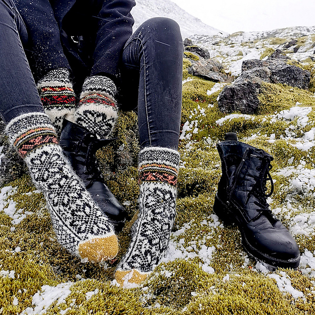 Nordic leaf Socks