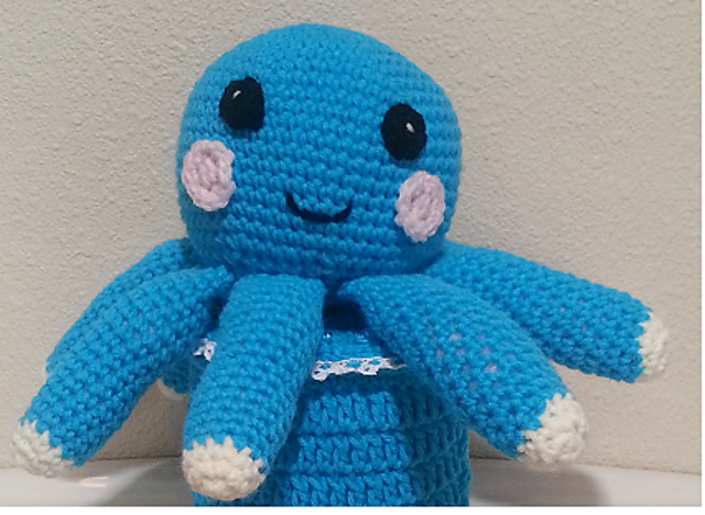 Octopus and small basket