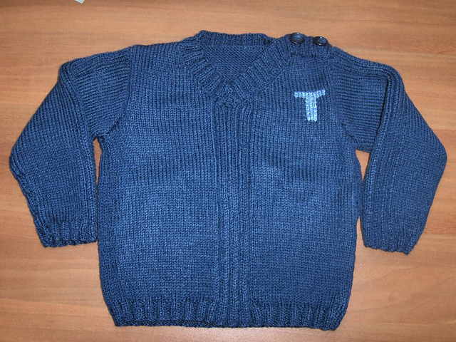 223 - Pull et bonnet