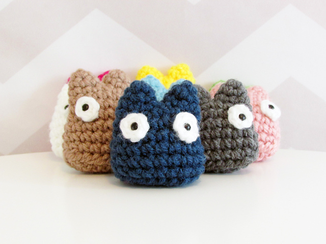 mini totoro amigurumi