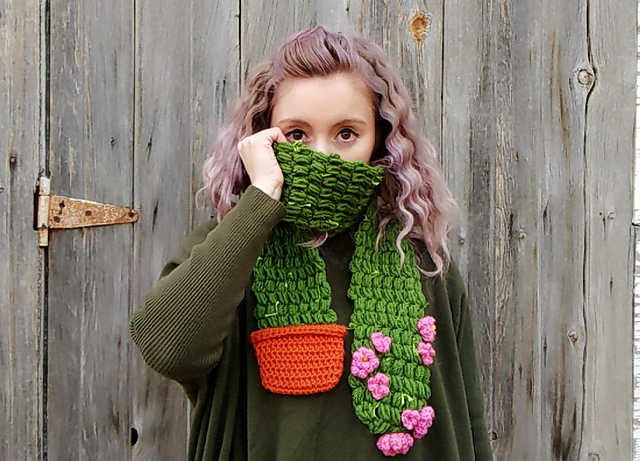 flowering cactus scarf