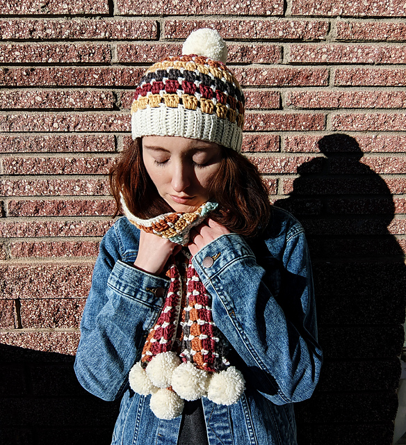 Modern Retro Hat and Scarf Set