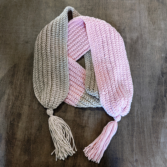 Two Toned Tassel Scarf
