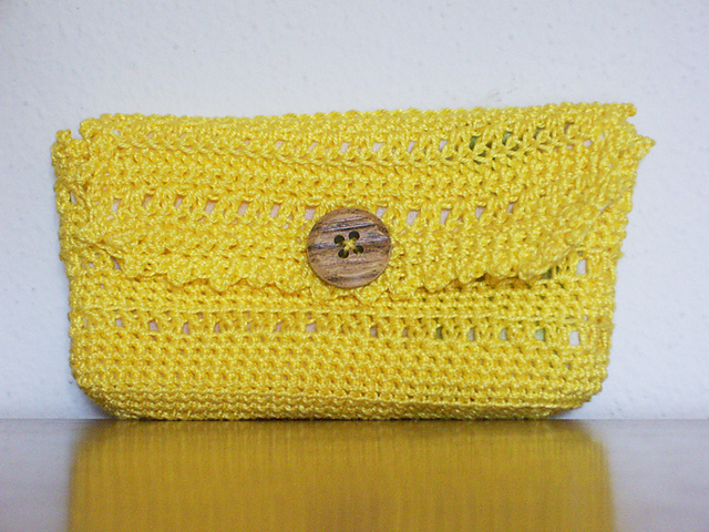 p.12 Pouch (ポーチ)