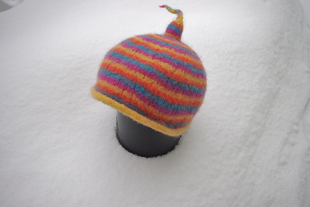 14-17 Knitted and felted hat