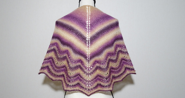Meg shawl