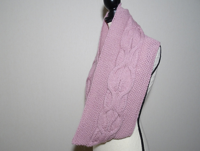 Isaure cowl