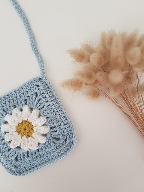 Ravelry Daisy Granny Square Bag For Kids Pattern By Marie Bruandet