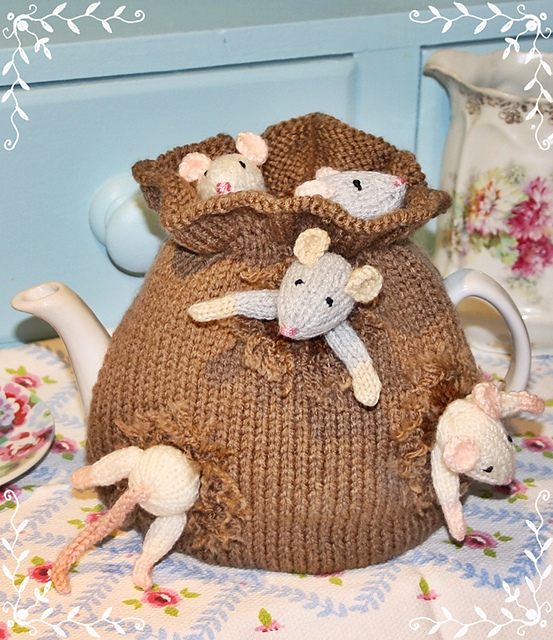 Sack of Mice Tea Cozy