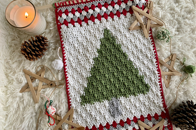 Evergreen Cheer Wall Hanging