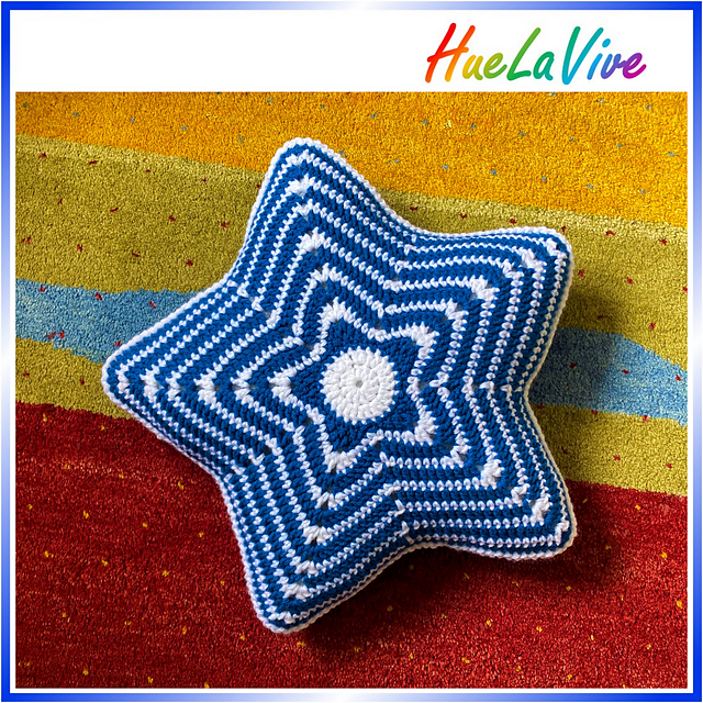 Ravelry: Large star cushion pattern by Hila Lifshitz