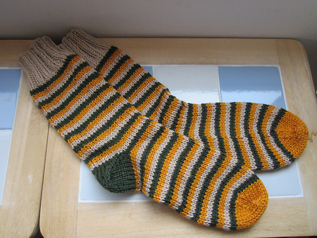 11 Striped Socks　ボーダーのくつした