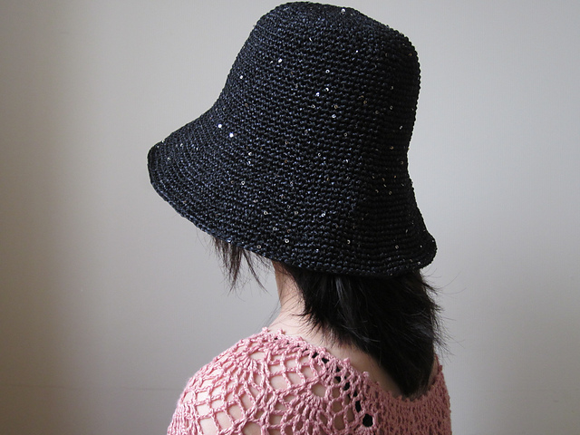 p.58C Sequin Yarn Hat