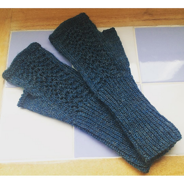 Freya Wrist Warmers