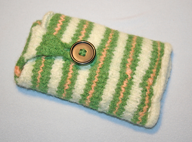 iPod Touch Felted Cozy