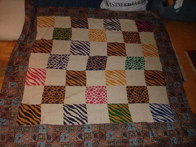 Decke mit Muster-Karos, Modell 24