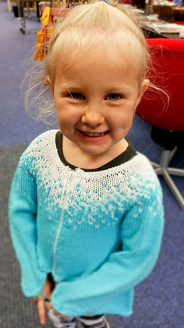 Elsa Cardigan - Frozen - island