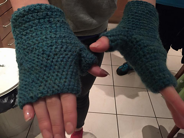 Helen's Handy Mitts