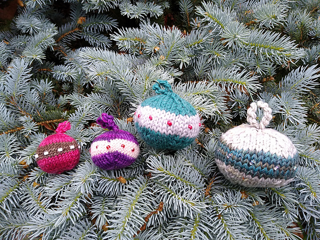 Sock yarn ornament