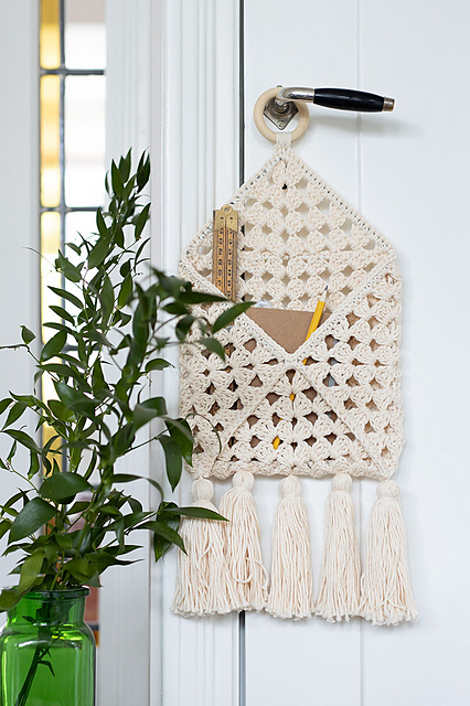 Granny Square Storage Hanger