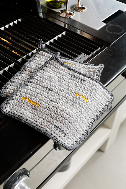Pop Of Color Potholders