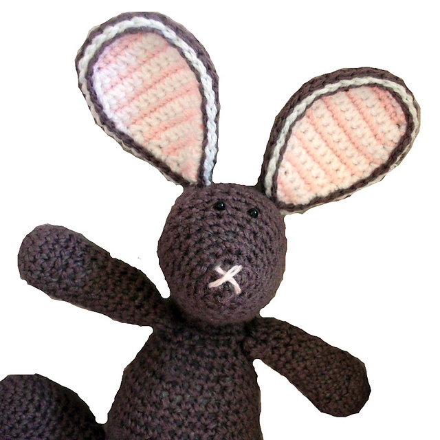 Ravelry: Floppy Bunny pattern by Lisa van Klaveren