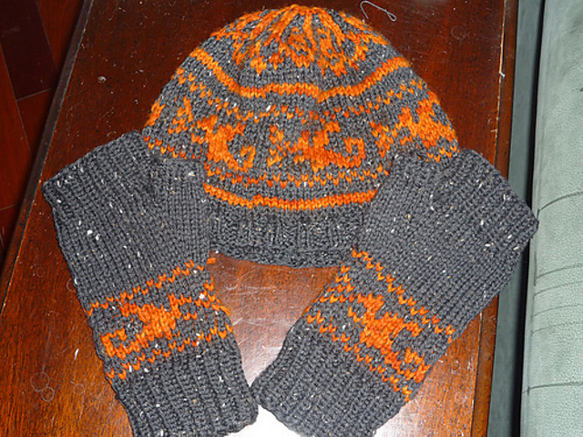 Beware of Dragons Fingerless Mitts