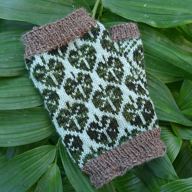 Garden Leaf Mitts