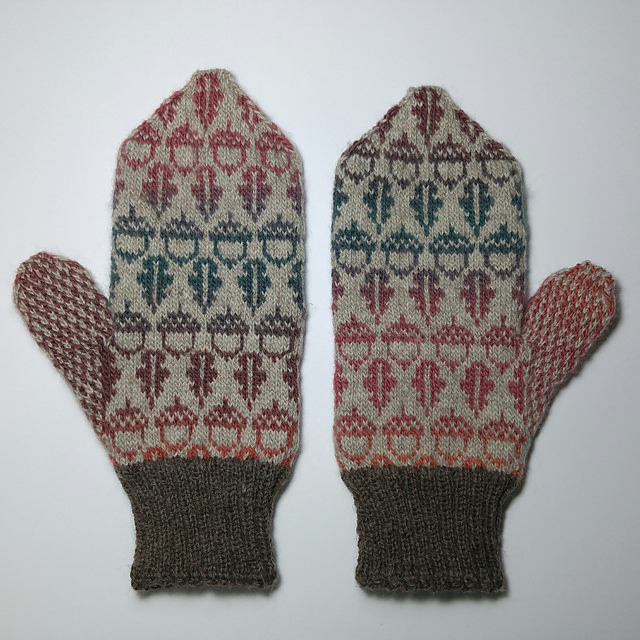 Acorn and Oak Mittens