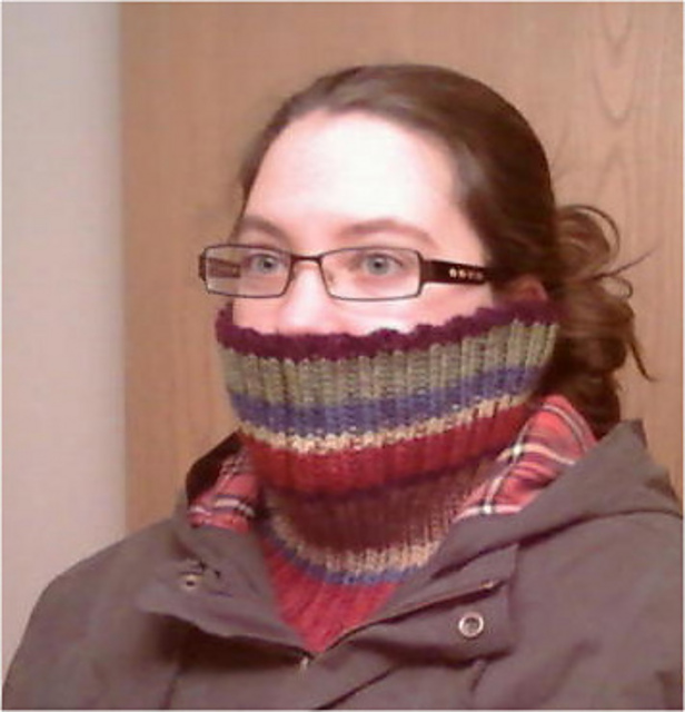 Doctor Who Ribbed Cowl