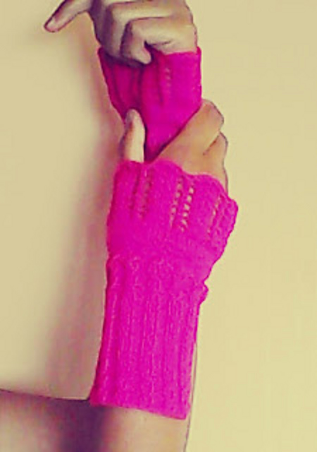 lesley lacy wrist warmers
