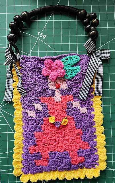 Frida C2C handbag