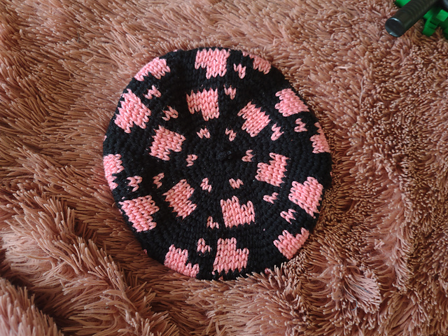 Get UR ﹤3 on Beret