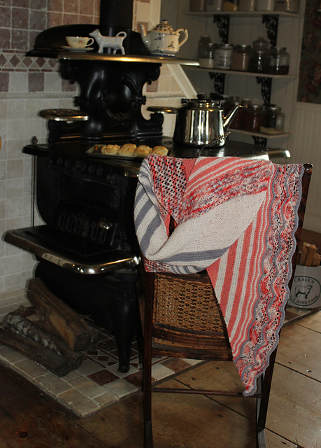 Sunday Biscuit Shawl