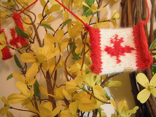 Canadian Flag Garland