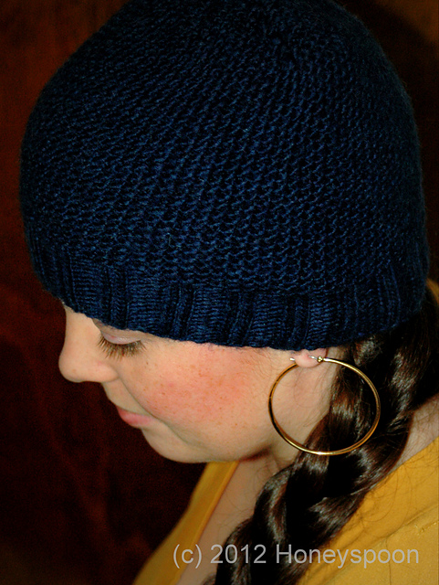 Fitted Seed Stitch Hat