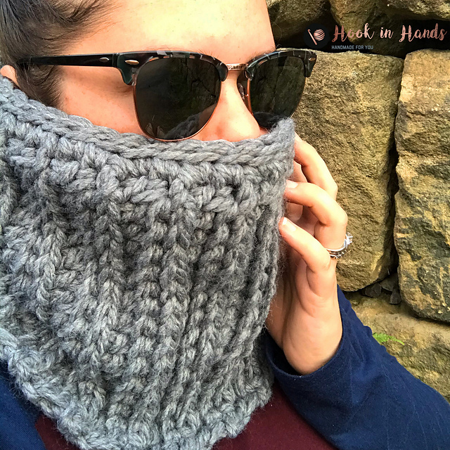 The Val Cowl