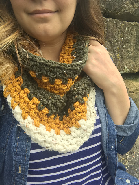 The Mossy Infinity Scarf
