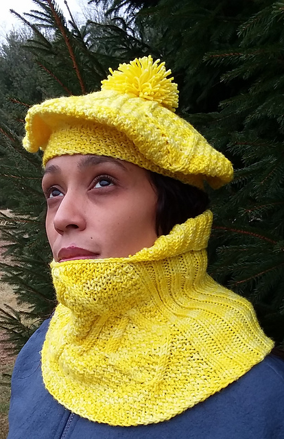 Diamonds on Moss Cowl