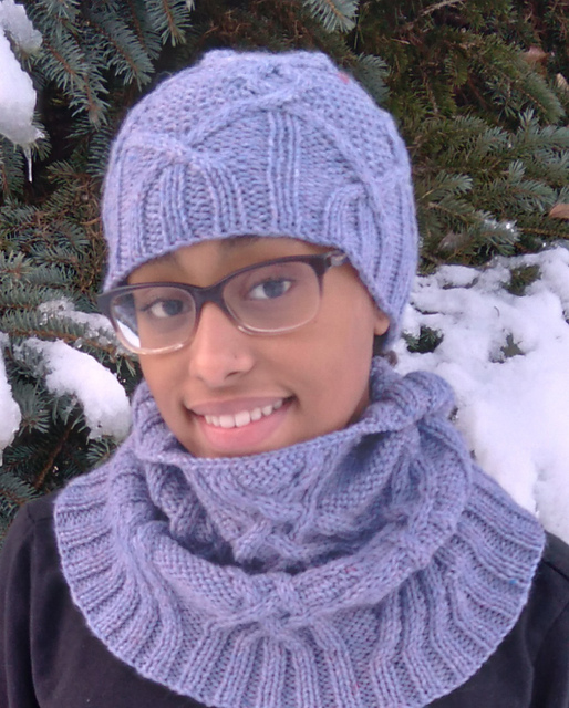 Celtic Medallion Cowl
