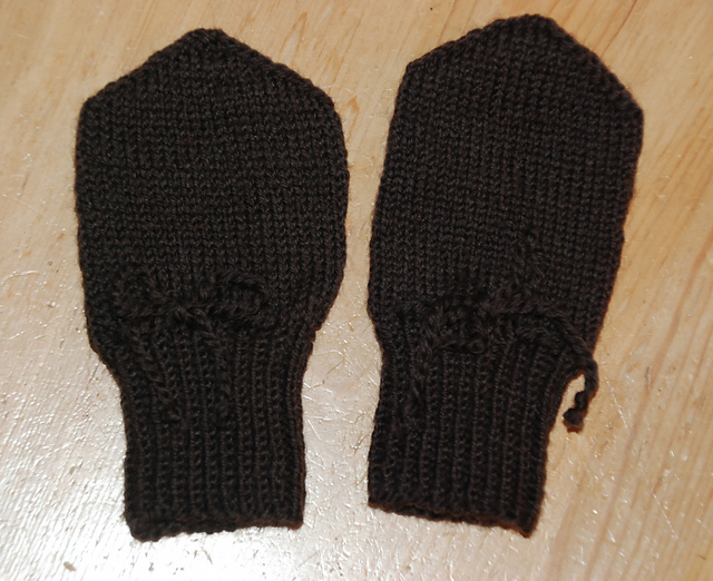 Sivert's sleeping mittens