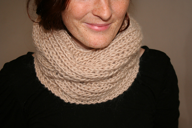 Brioche Cable Cowl
