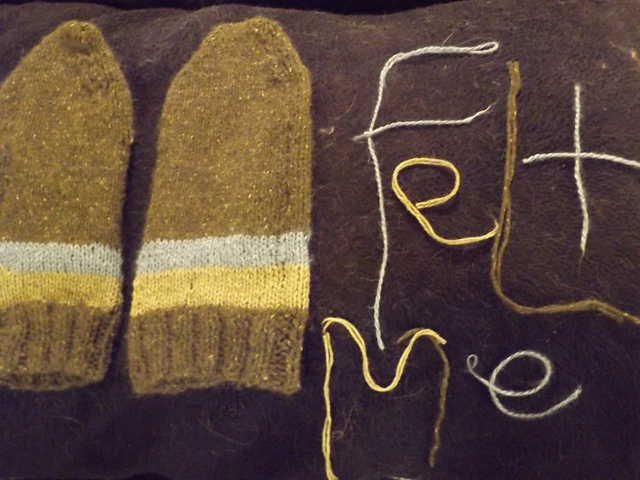 Cell Phone Mitts