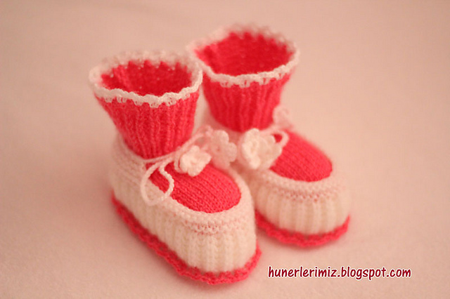 Baby Booties - Pink