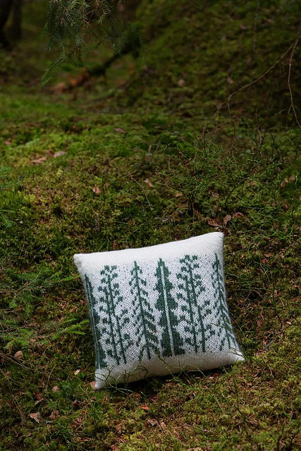 Metsä-tyyny