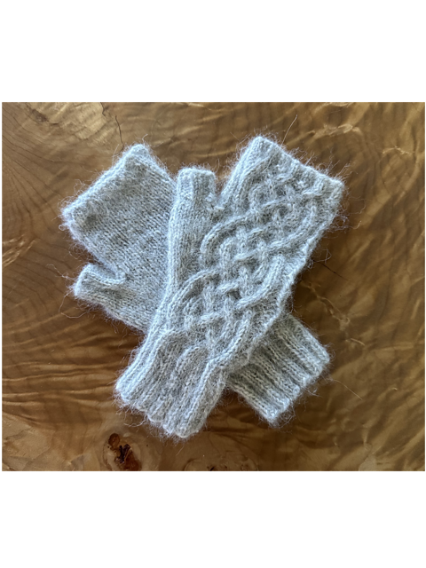 Celtic Saxon Fingerless Mitts