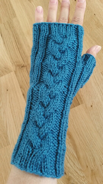 Braided mitts